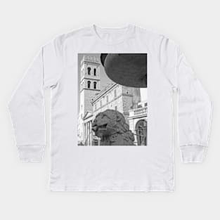 Piazza del Comune, Assisi, Italy Kids Long Sleeve T-Shirt